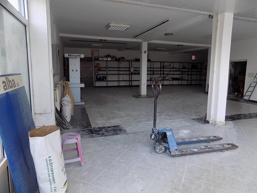 Na prodaju poslovni objekat 2