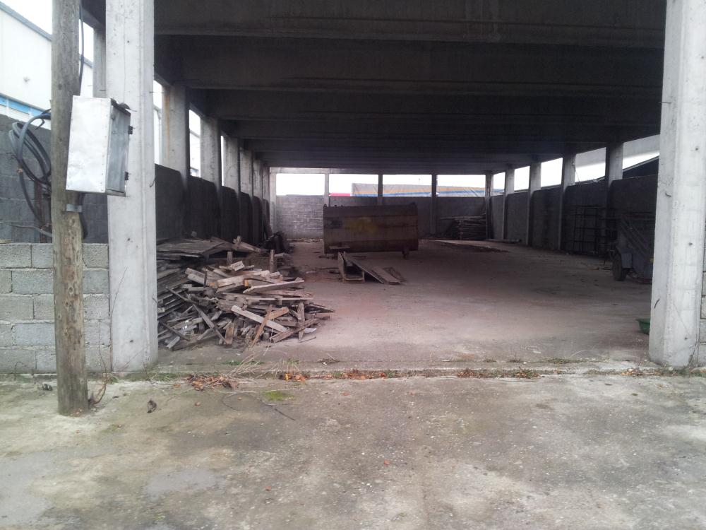 Na prodaju poslovni objekat 2