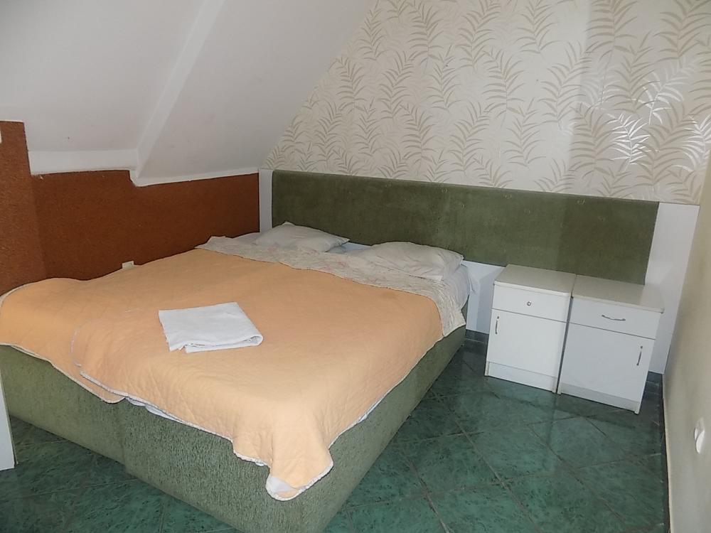 Na prodaju poslovni objekat 17