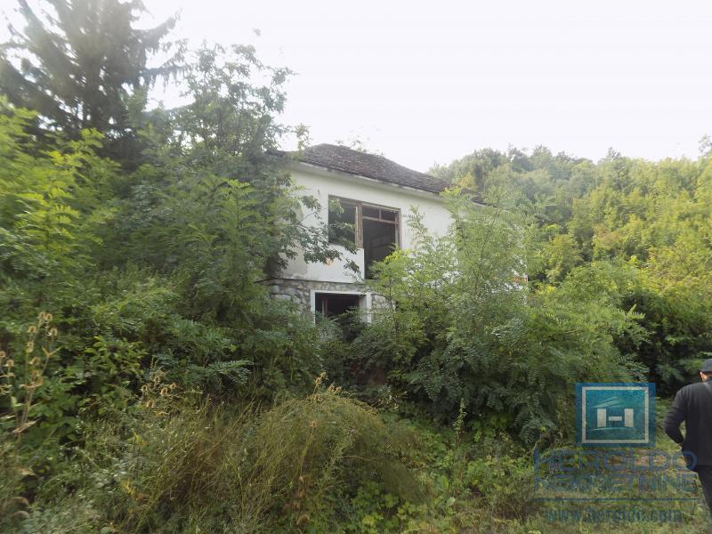 Na prodaju poslovni objekat 2