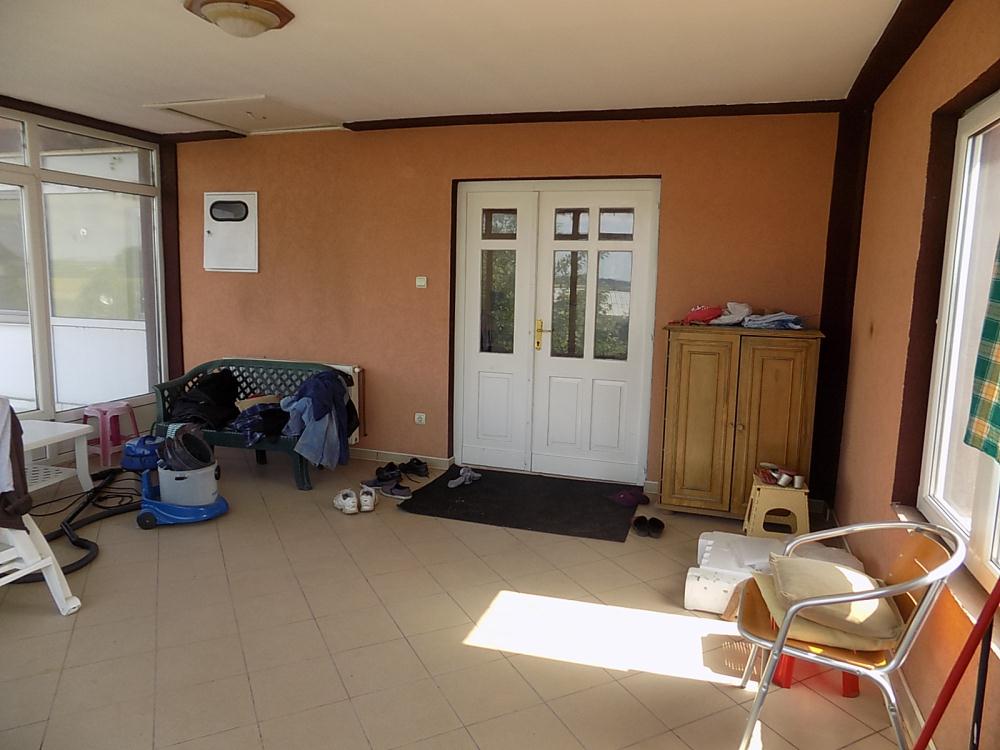 Na prodaju poslovni objekat 11