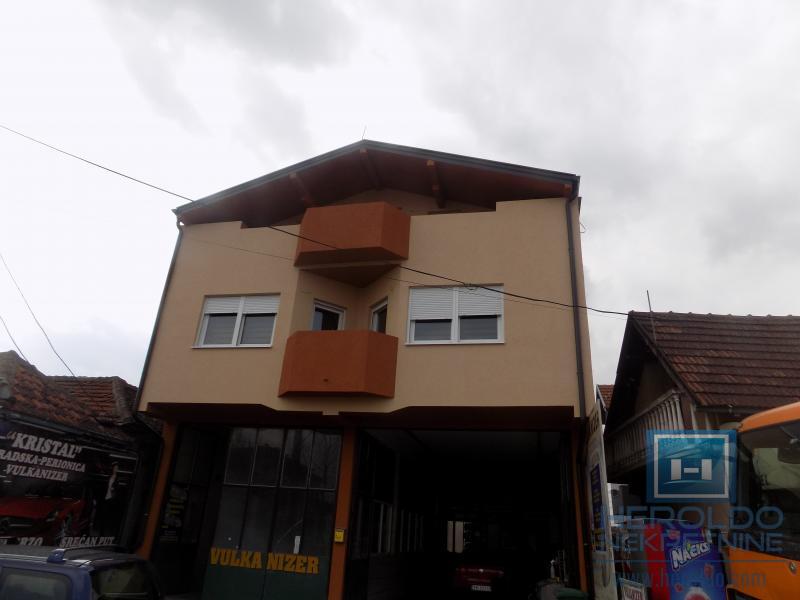 Na prodaju poslovno-stambeni objekat na odličnoj lokaciji 20