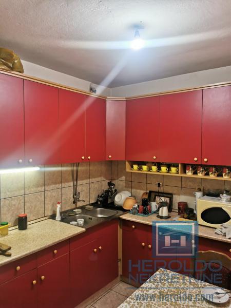 Na prodaju stambeno-poslovna zgrada 7