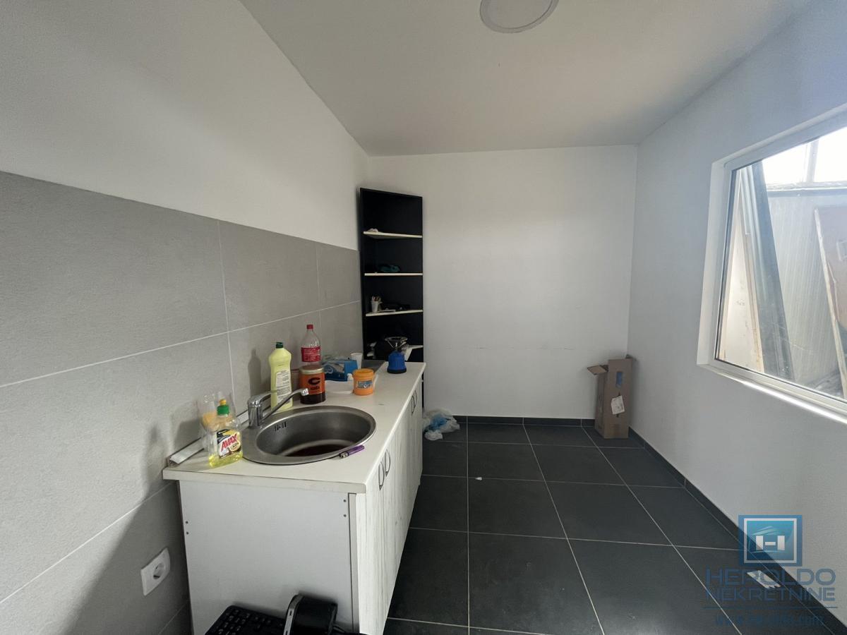 Nova hala u industrijskoj zoni 7