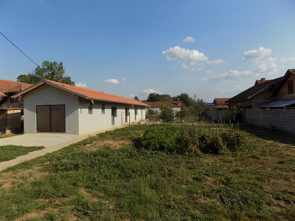 Nova i komforna kuća sa 8 spavaćih soba 3