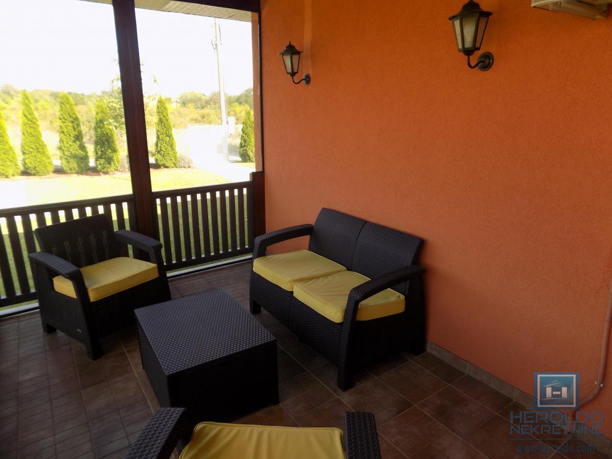 Nova kuća bez ulaganja na Karđorđevom brdu 47