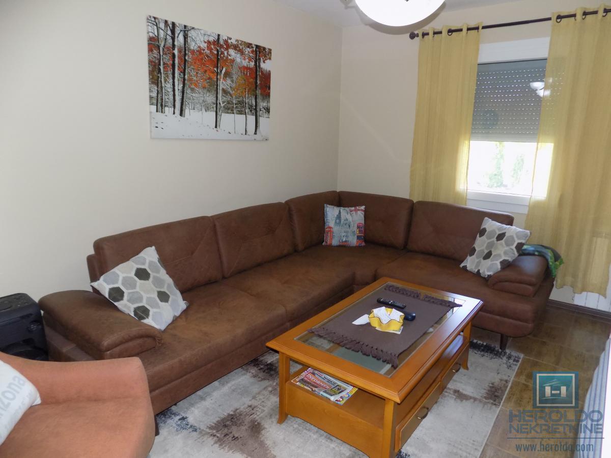 Nova kuća bez ulaganja na Karđorđevom brdu 35