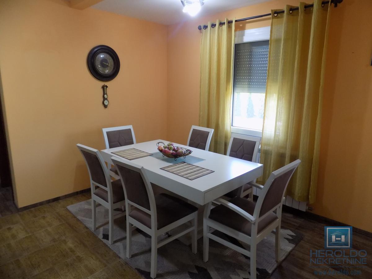 Nova kuća bez ulaganja na Karđorđevom brdu 38