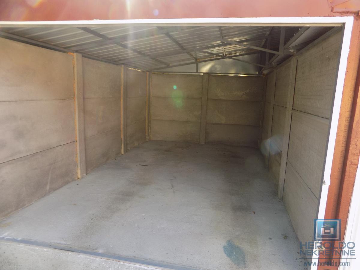 Nova kuća bez ulaganja na Karđorđevom brdu 19