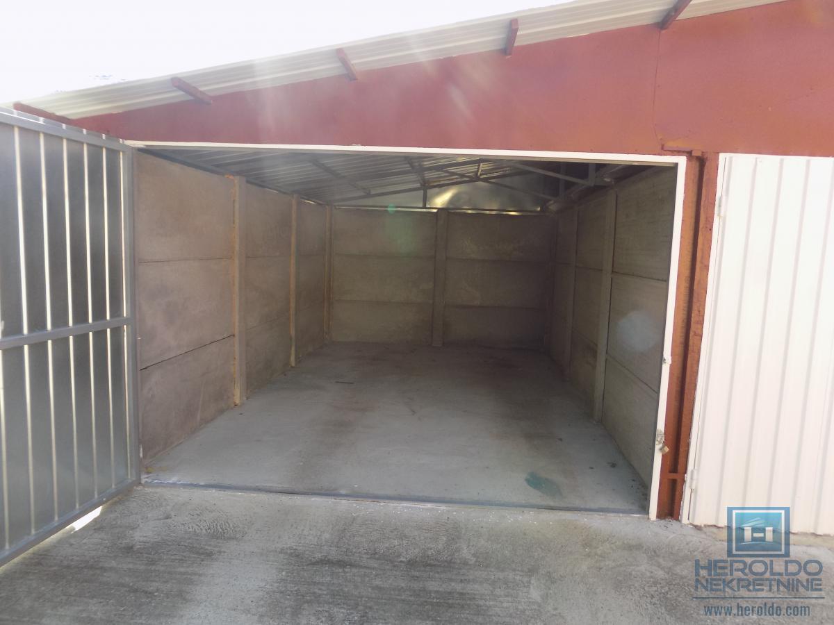 Nova kuća bez ulaganja na Karđorđevom brdu 20