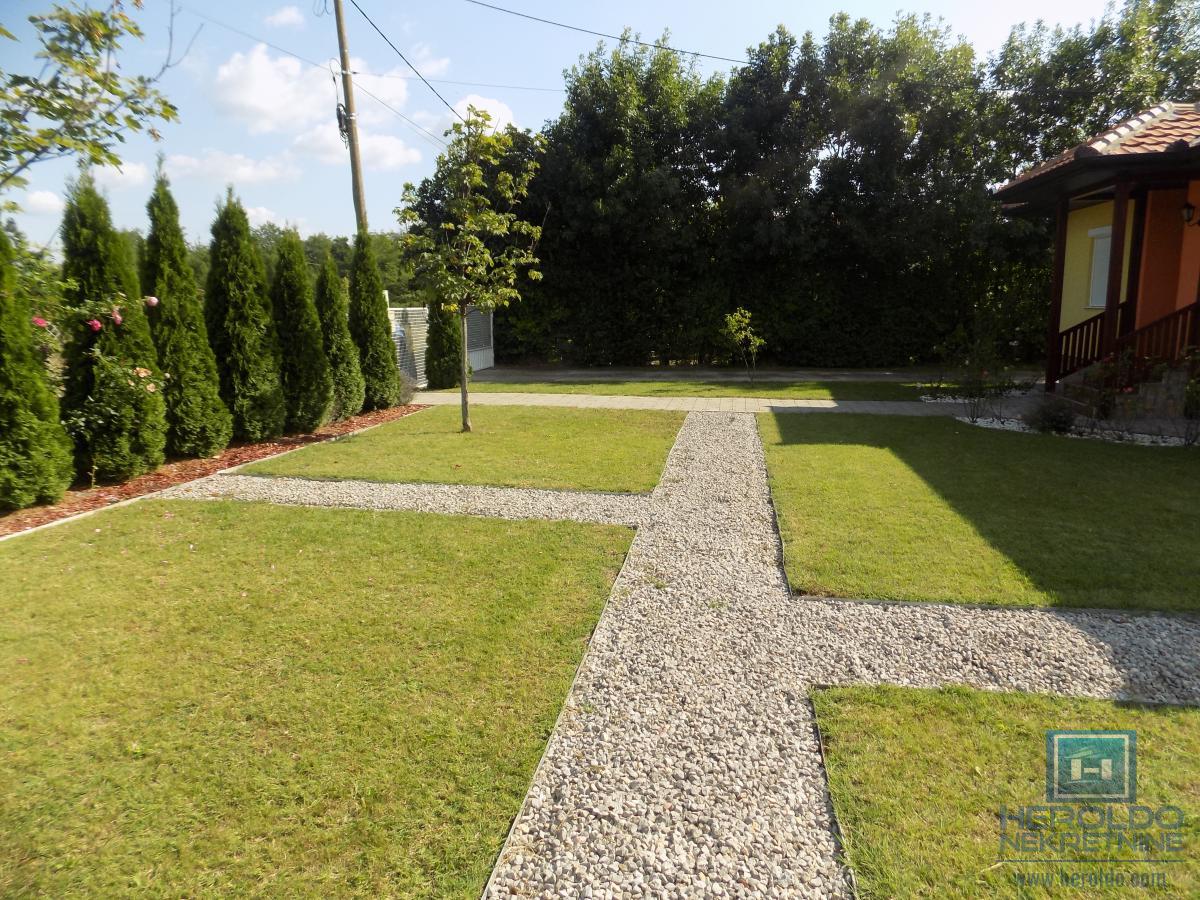 Nova kuća bez ulaganja na Karđorđevom brdu 9