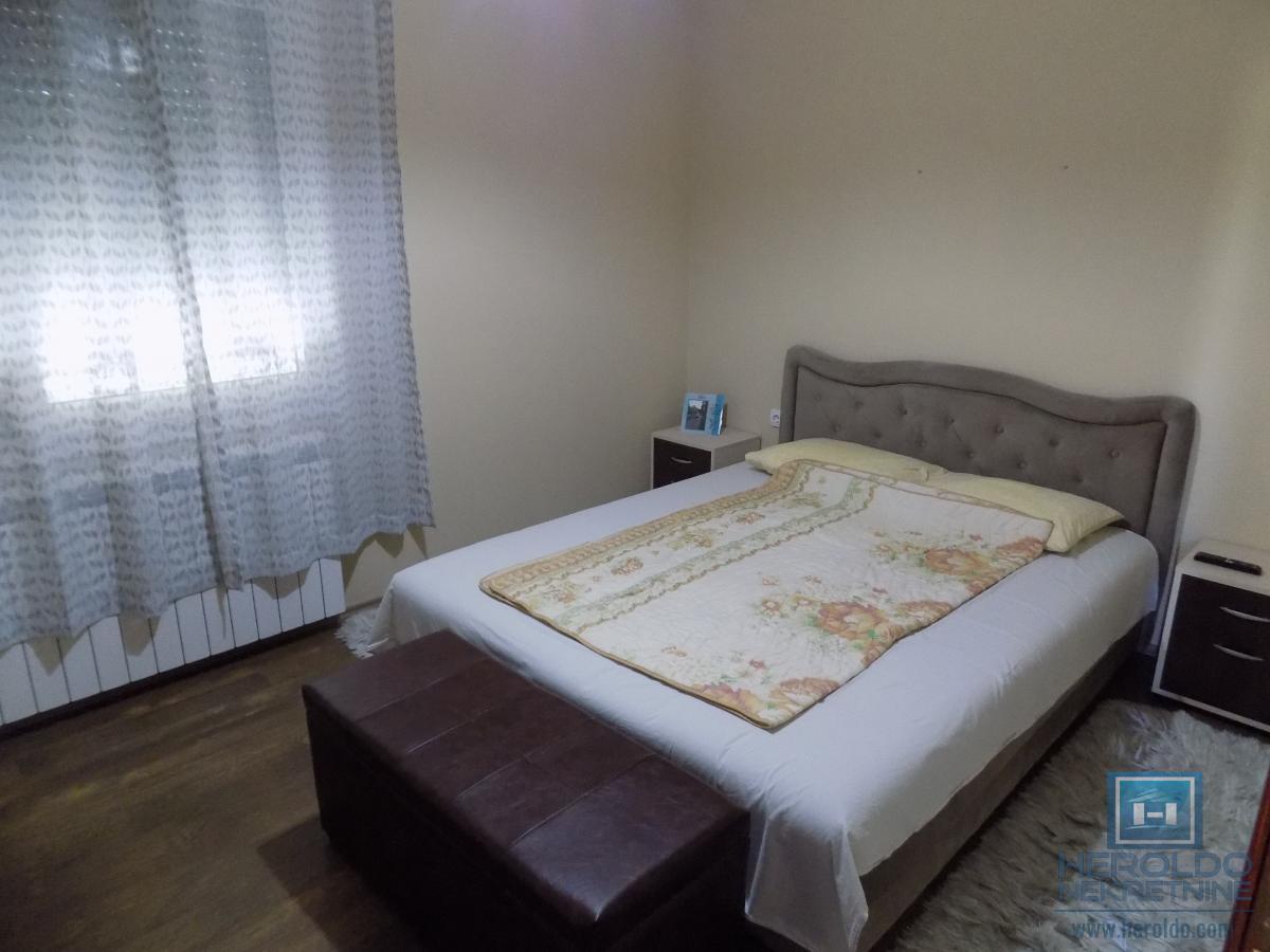 Nova kuća bez ulaganja na Karđorđevom brdu 26