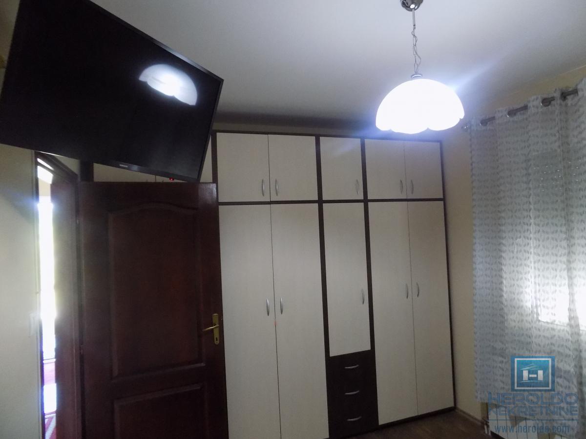 Nova kuća bez ulaganja na Karđorđevom brdu 27