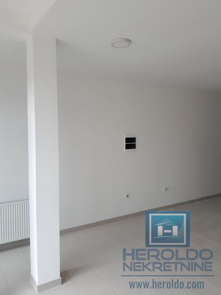 odličan lokal u Jagodini/Pivara 4