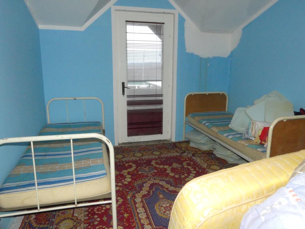 Odlična kuća u mirnom delu grada 16