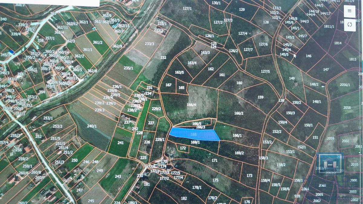 Plac pogodan za gradnju Trnava Jagodina 2