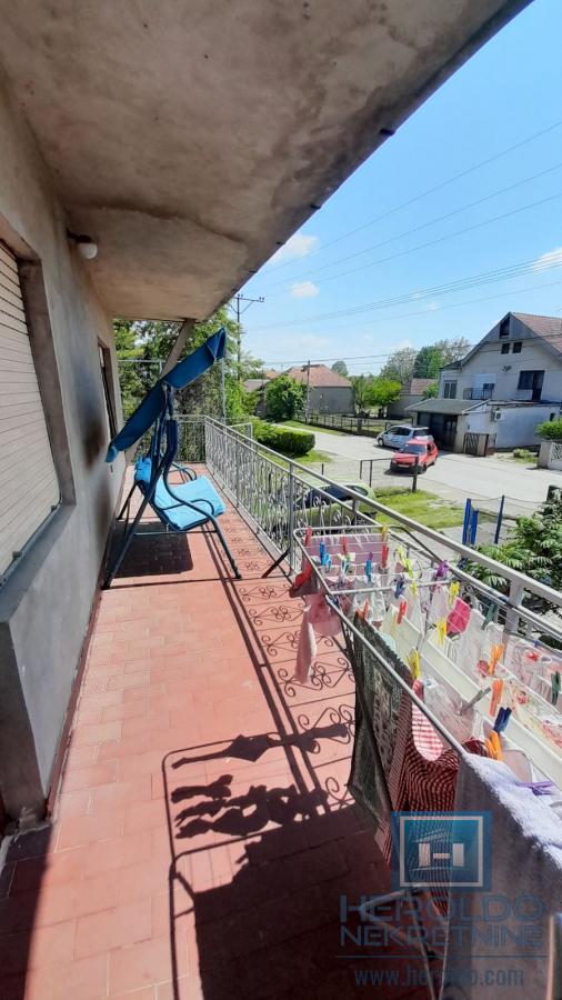 Porodična kuća na selu 18