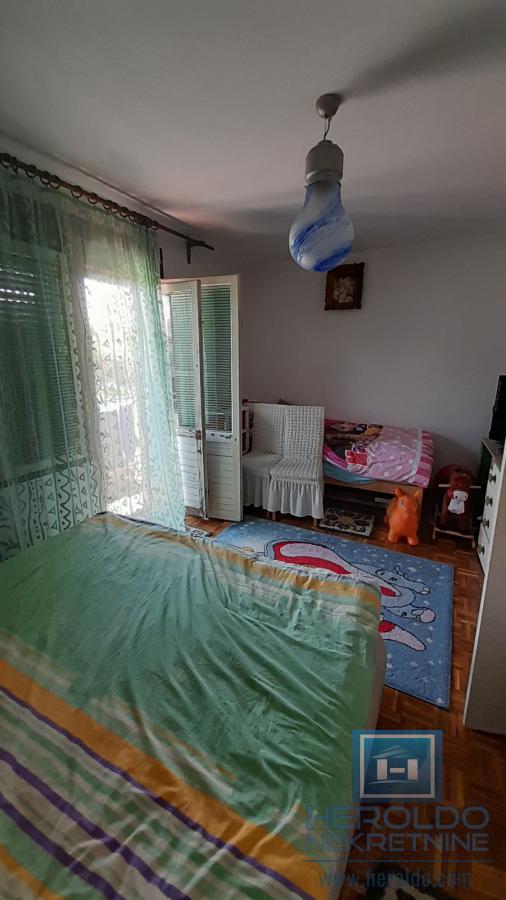 Porodična kuća na selu 15