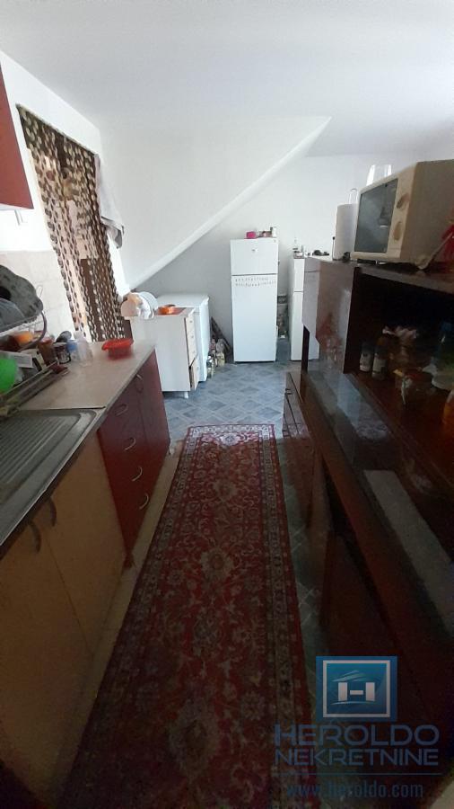 Porodična kuća na selu 27