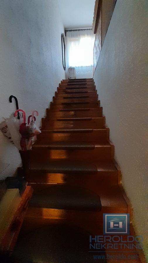 Porodična kuća na selu 4