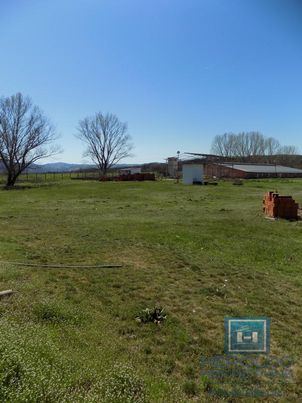 Poslovni objekat u Sumrakovcu - Boljevac 34