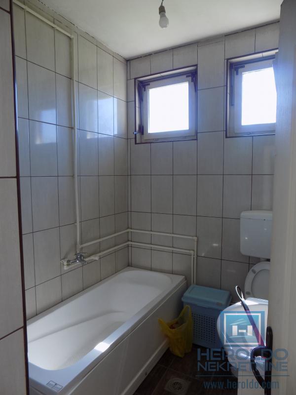 Poslovni objekat u Sumrakovcu - Boljevac 2