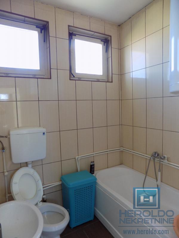 Poslovni objekat u Sumrakovcu - Boljevac 3