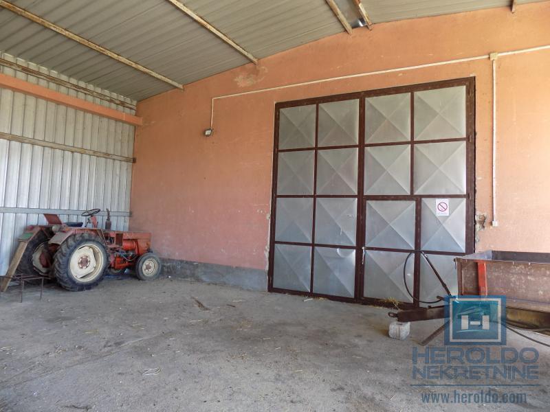 Poslovni objekat u Sumrakovcu - Boljevac 40