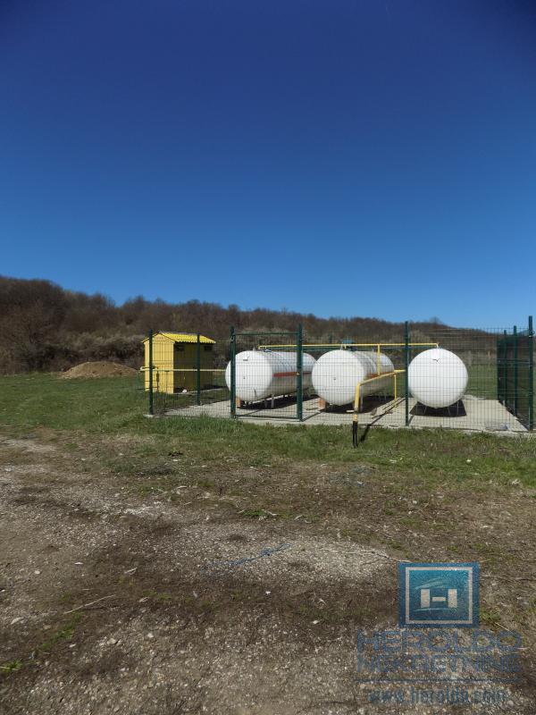 Poslovni objekat u Sumrakovcu - Boljevac 42