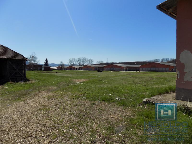 Poslovni objekat u Sumrakovcu - Boljevac 24