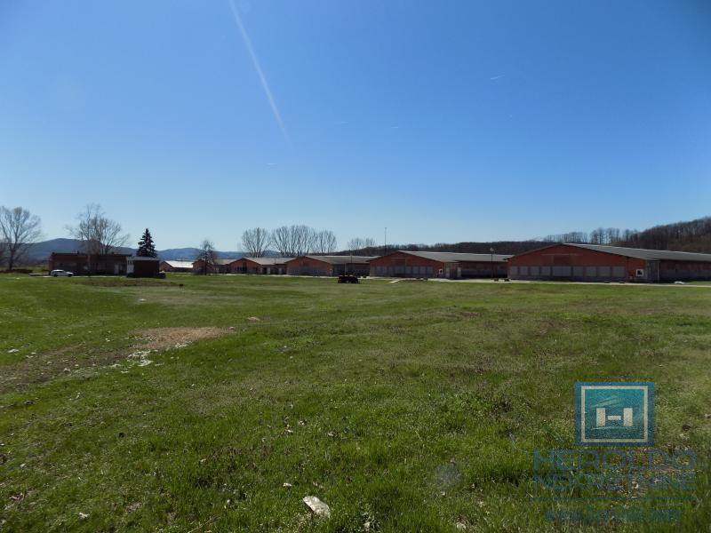 Poslovni objekat u Sumrakovcu - Boljevac 26