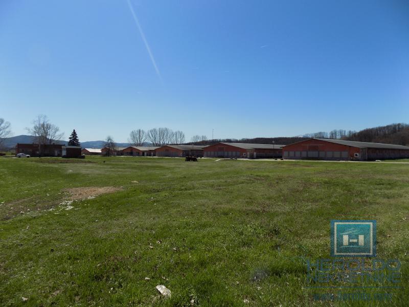 Poslovni objekat u Sumrakovcu - Boljevac 27