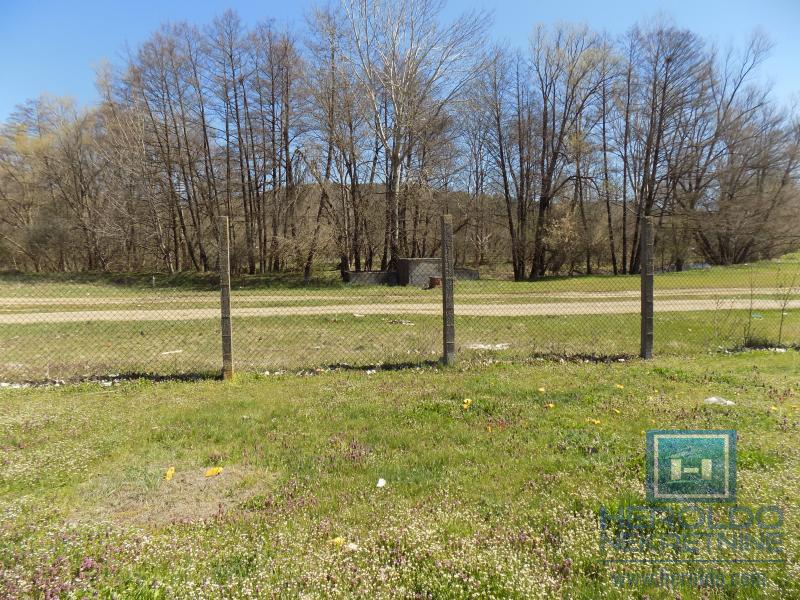 Poslovni objekat u Sumrakovcu - Boljevac 28