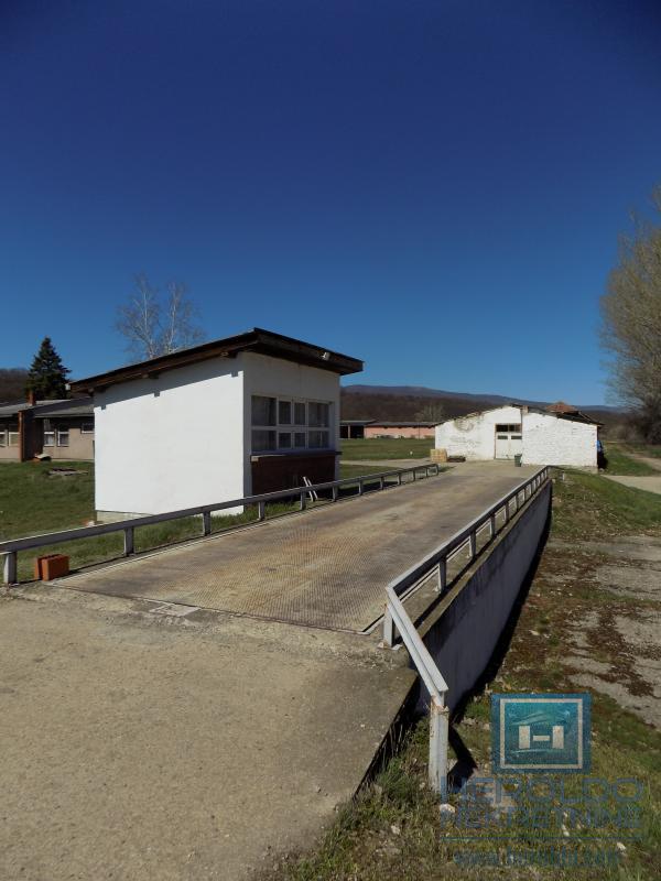 Poslovni objekat u Sumrakovcu - Boljevac 30