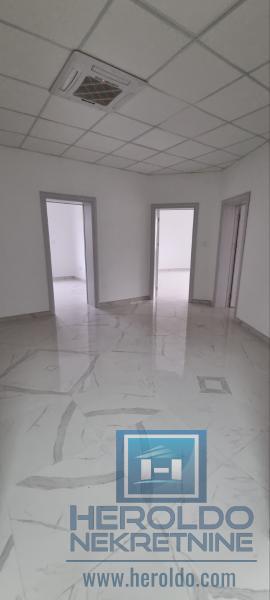 Poslovni prostor 8