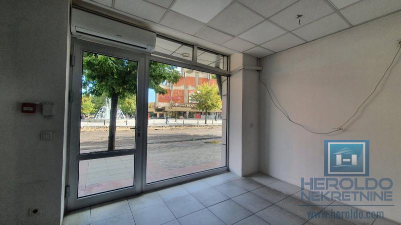 Poslovni prostor, centar, Jagodina 2