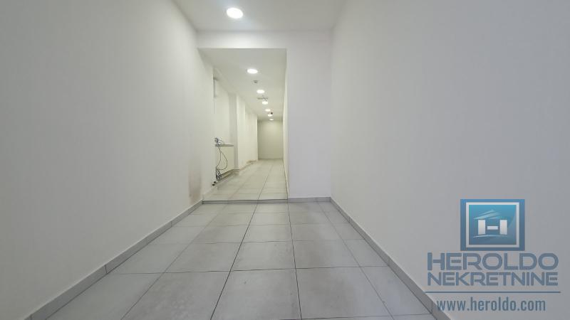 Poslovni prostor, centar, Jagodina 10