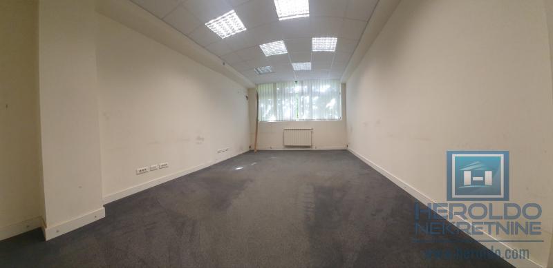 Poslovni prostor, centar, Jagodina 16