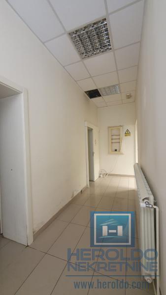 Poslovni prostor, centar, Jagodina 26