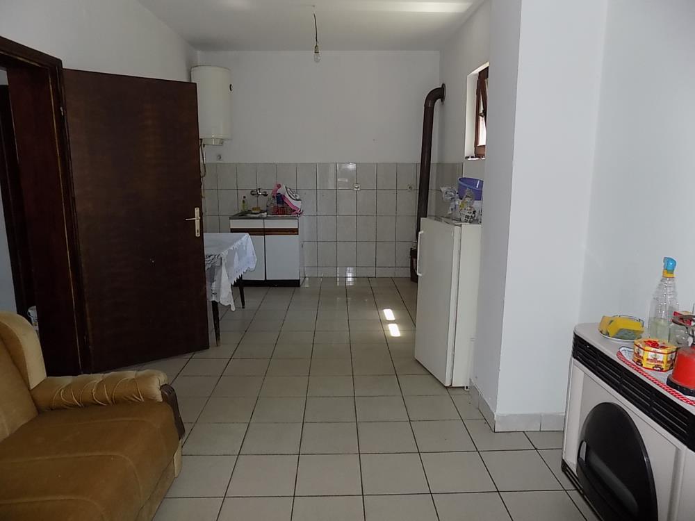 Poslovni prostor u 2 nivoa 4