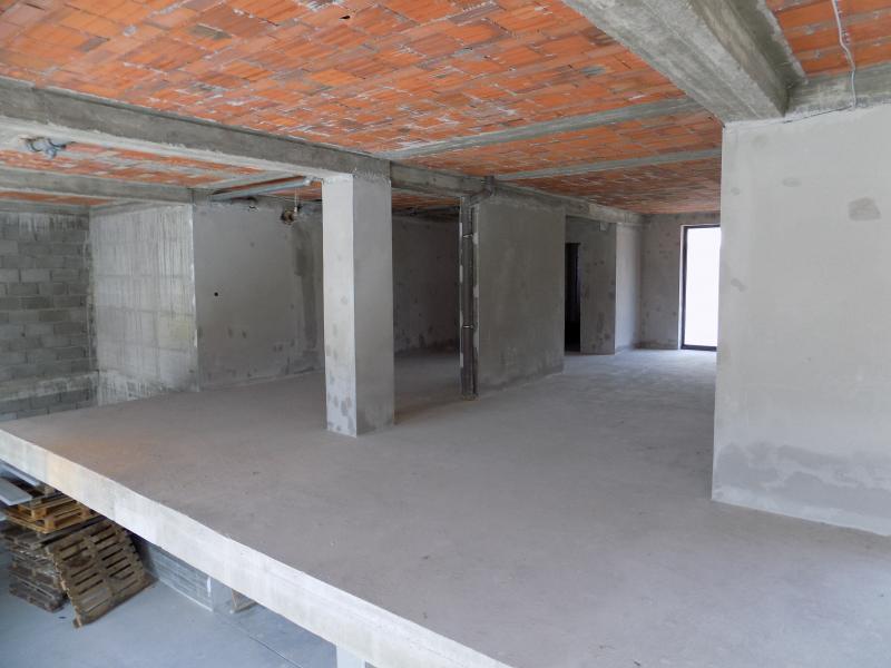 Poslovni prostor za izdavanje-cena izdavanja dogovor 8