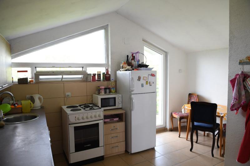 Poslovno stambeni objekat 41