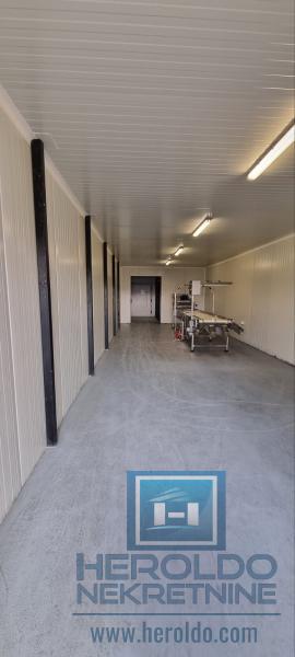 Poslovno stambeni prostor 12