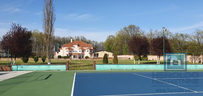 prodaja - lux kuća, Jagodina 19