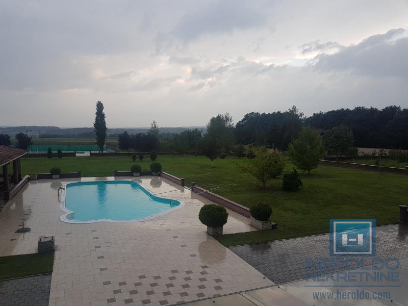 prodaja - lux kuća, Jagodina 28