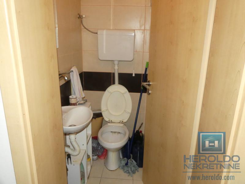 Prodaja stana – Najbolja lokacija! Idealno za porodicu i investiciju 4