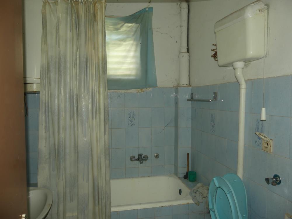 Prostrana seoska kuća u Majuru 6