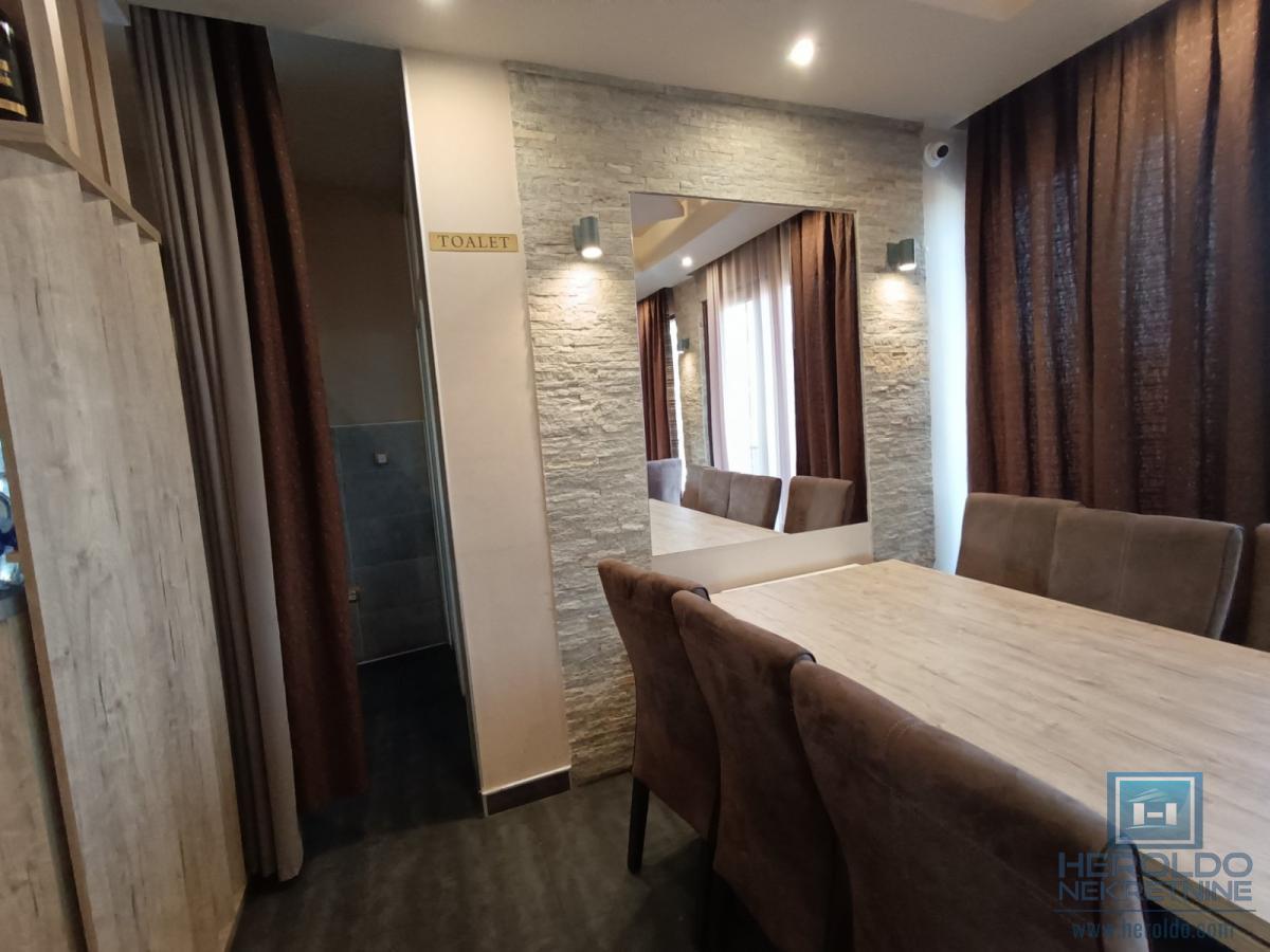 Restoran sa kompletnim inventarom 13