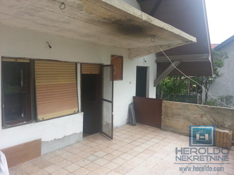 Seoska kuća - Bukovče 11