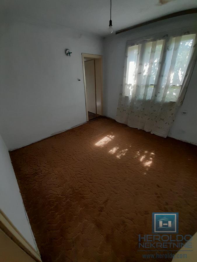 Seosko domaćinstvo u Glogovcu 11